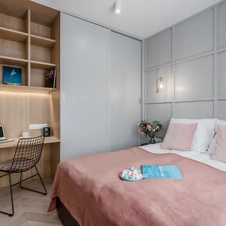Deo Plaza Luksusowe Z Widokiem Na Motlawe By Renters غدانسك