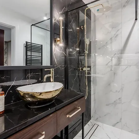 Deo Plaza By Rent Like Apartman