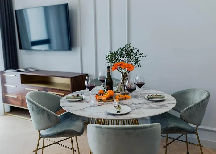 Deo Plaza Luksusowe Z Widokiem Na Motlawe By Renters * 格但斯克